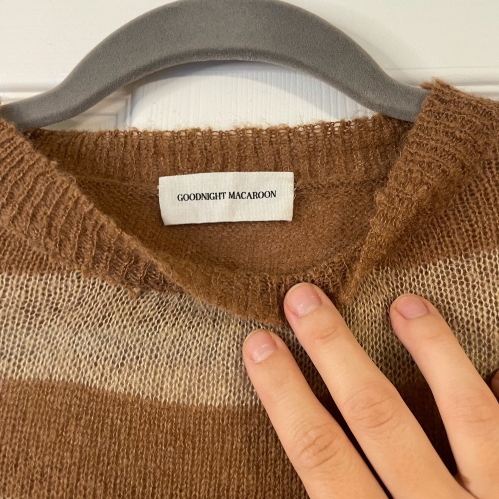 Goodnight Macaroon Neutral Striped Sweater, One size, Fits a size XS-M - Picture 4 of 6